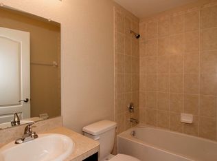 2211 Lakeridge Dr, Winter Haven, FL 33881