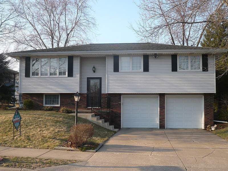 1st image of 1313 W Kingsway Dr