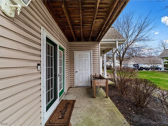 3rd image of 22624 Lenox Dr #712