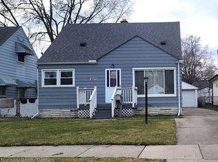18279 Denby, Redford, MI 48240