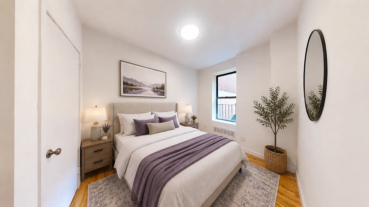 Building Photo - 415 E 73rd St #5B