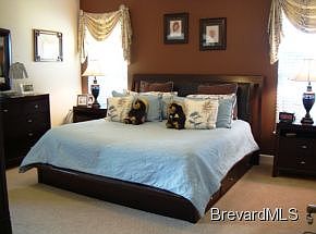 5th image of 3317 Bancroft Dr