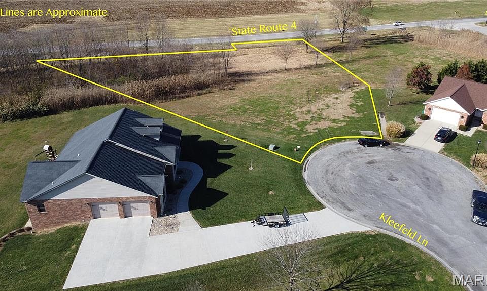 1st image of 964 Kleefeld Ln