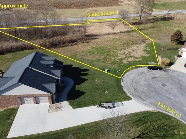 964 Kleefeld Ln, Saint Libory, IL 62282