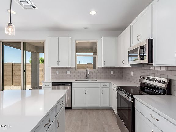 4th image of 11635 W BECK Avenue