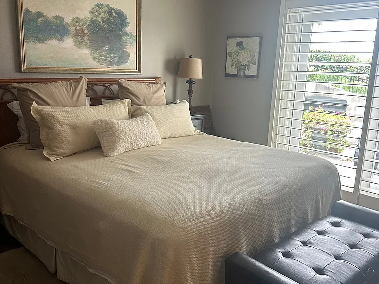 1814 Sweet Briar Pl — Photo 18