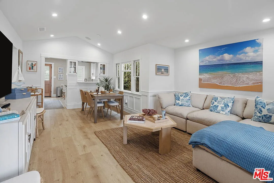 2 bed, 2.0 bath, $12,995 — Photo 1