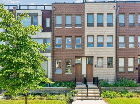 45 Thomas Mulholland Dr Unit 4, Toronto, ON M3K 0A8