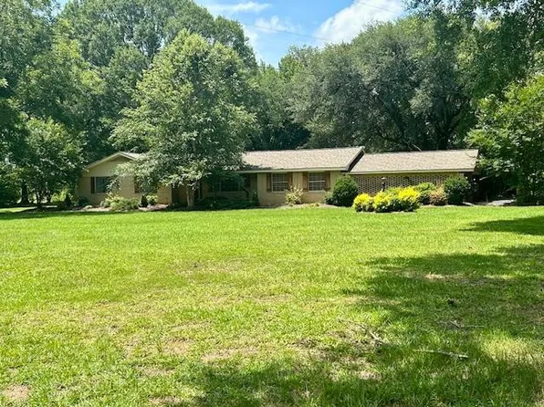 159 Saint Stephens Rd, Silver Creek, MS 39663