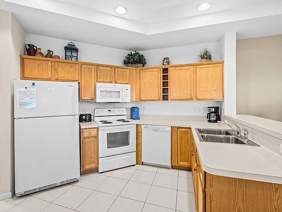 4th image of 8923 Sandshot Court #5422
