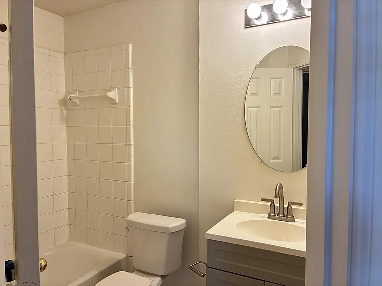 8910 Aber Trail Ct — Photo 6