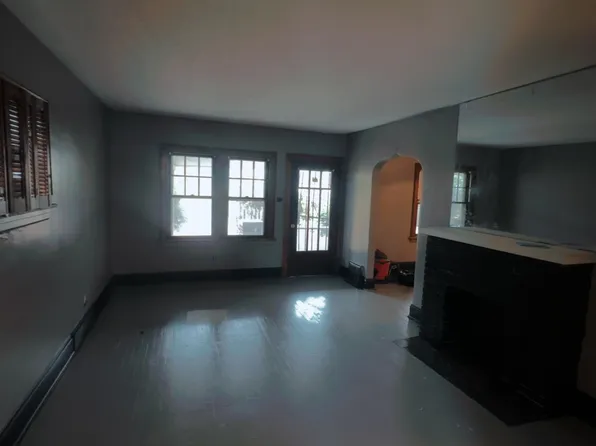 754 Russell Ave, Akron, OH 44307