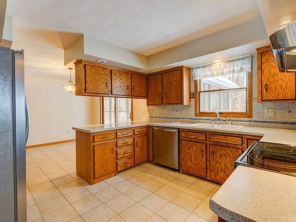 3rd image of 3339 N 12th St