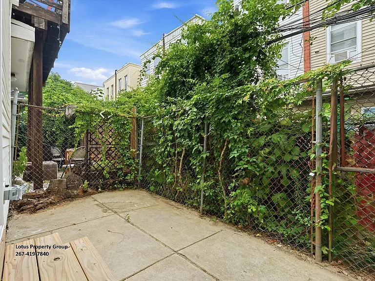 3332 Brandywine St — Photo 15