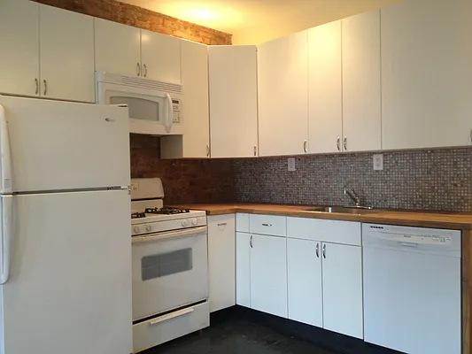 Rented by RS Bracha | media 40