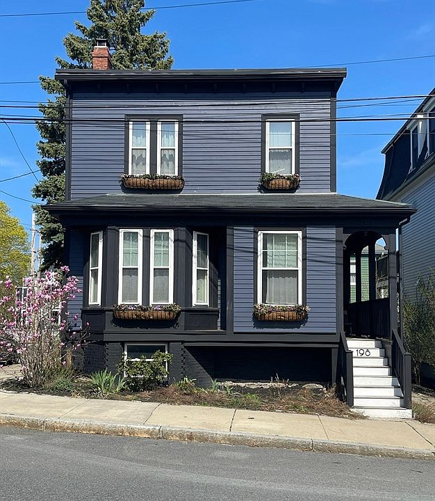 1st image of 198 Byron St