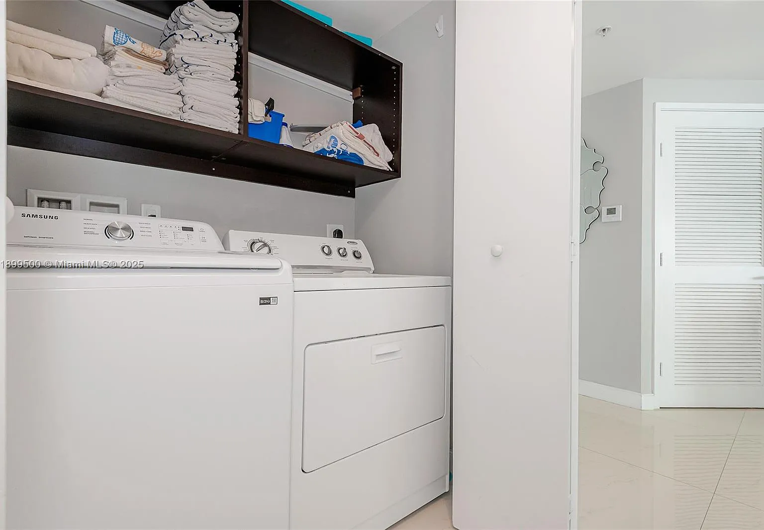 3 bed, 1458 sqft, $5,950 — Photo 3