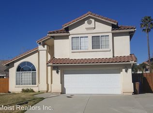 34194 Hidden Cove Dr, Yucaipa, CA 92399