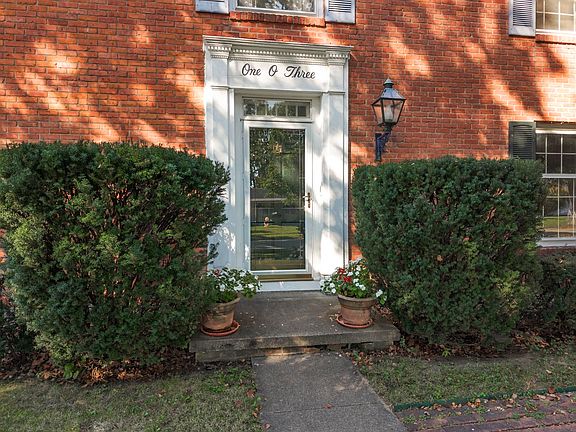 2nd image of 103 Ruth Rd