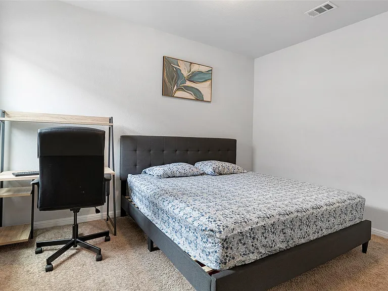 420 Winding Hollow Ln — Photo 27