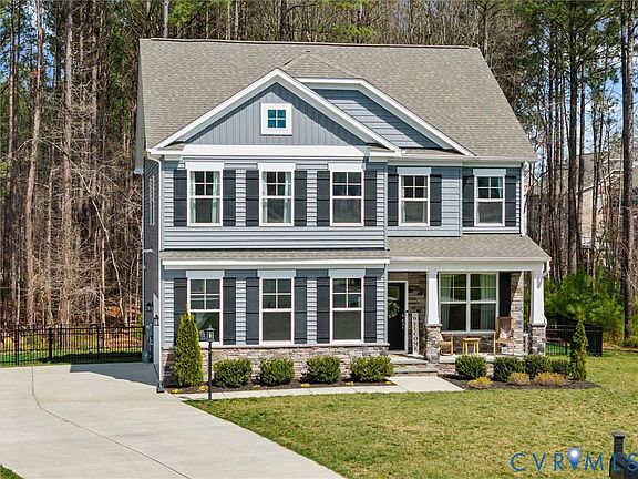 3rd image of 16801 Chalet Ct