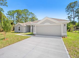 460 Wellwood St SW, Palm Bay, FL 32908