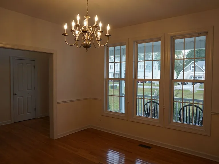 125 Creeks Edge Dr — Photo 9