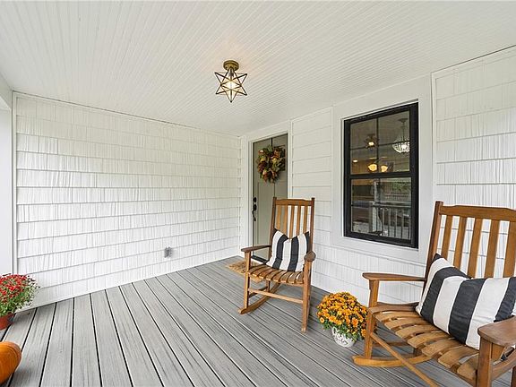 2nd image of 36 Olive St