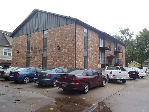 1113 Bertrand St Photo 1