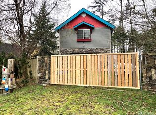 655 Duck Lake Dr SE, Ocean Shores, WA 98569