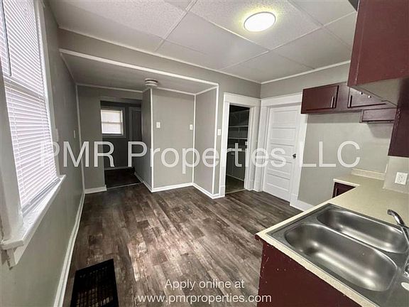 3rd image of 2407 Vories St