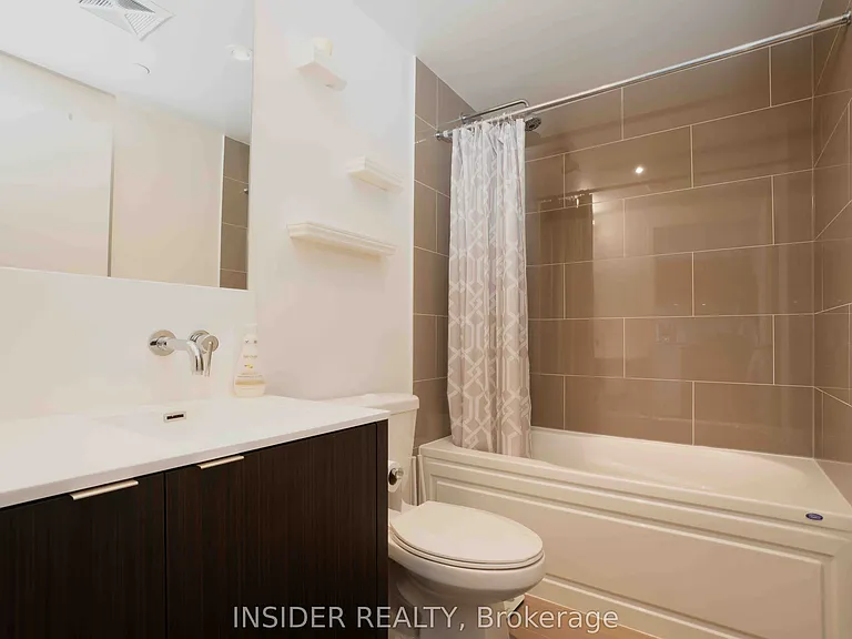 88 Harbour St #1409 — Photo 12