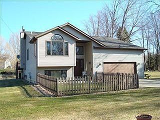 1st image of 1061 E Osterhout Ave