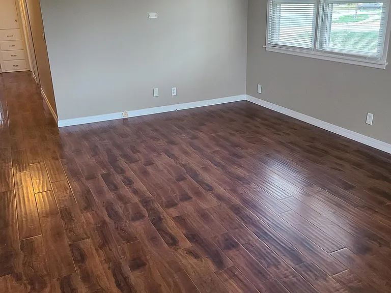 8033 E Dresden Ln — Photo 6