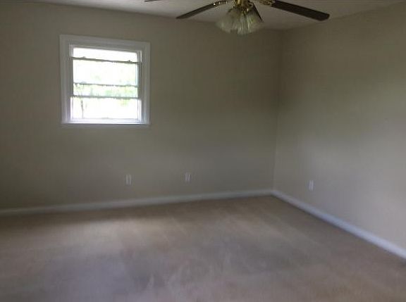 4th image of 1319 Glenmar Ave