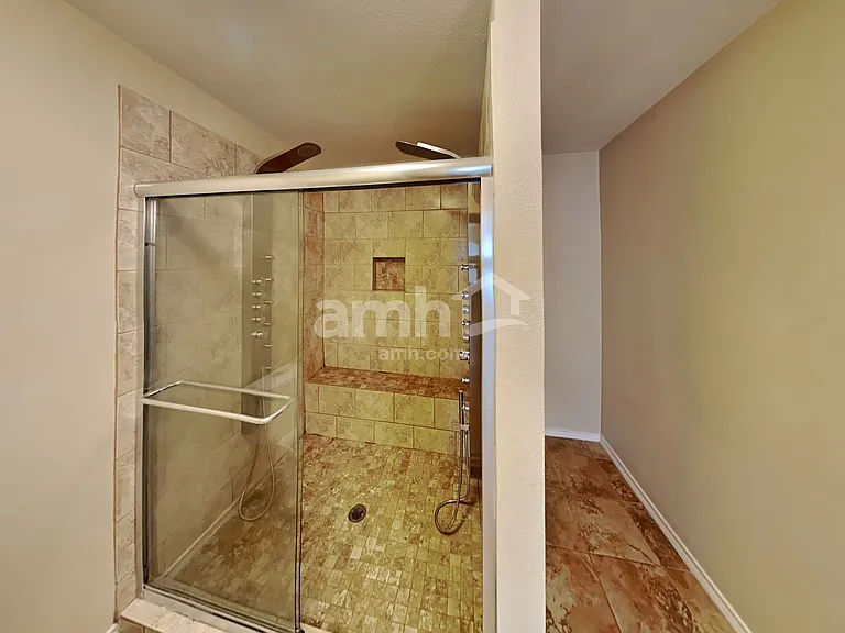 10711 N Shaenridge — Photo 13