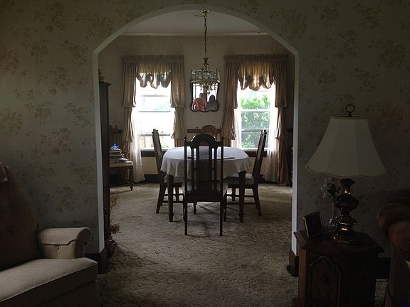 2nd image of 57 Erskine Ave
