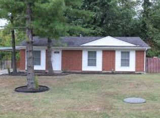 7800 Rochelle Rd, Louisville, KY 40228