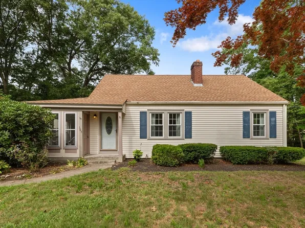 105 Patterson St, Attleboro, MA 02703