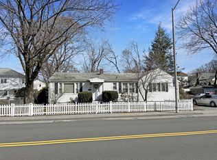 103 Heywood St, Worcester, MA 01604