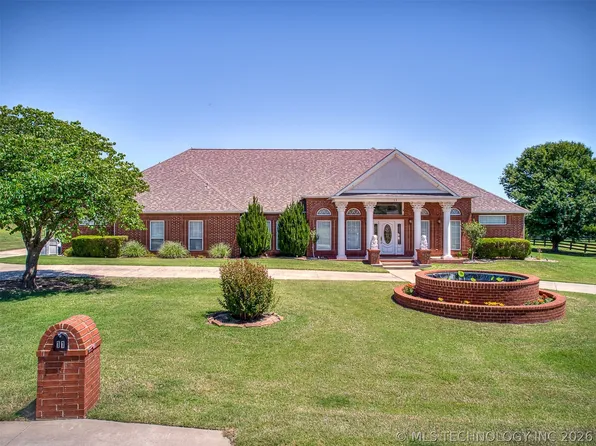 11 Longacre Dr, Ramona, OK 74061