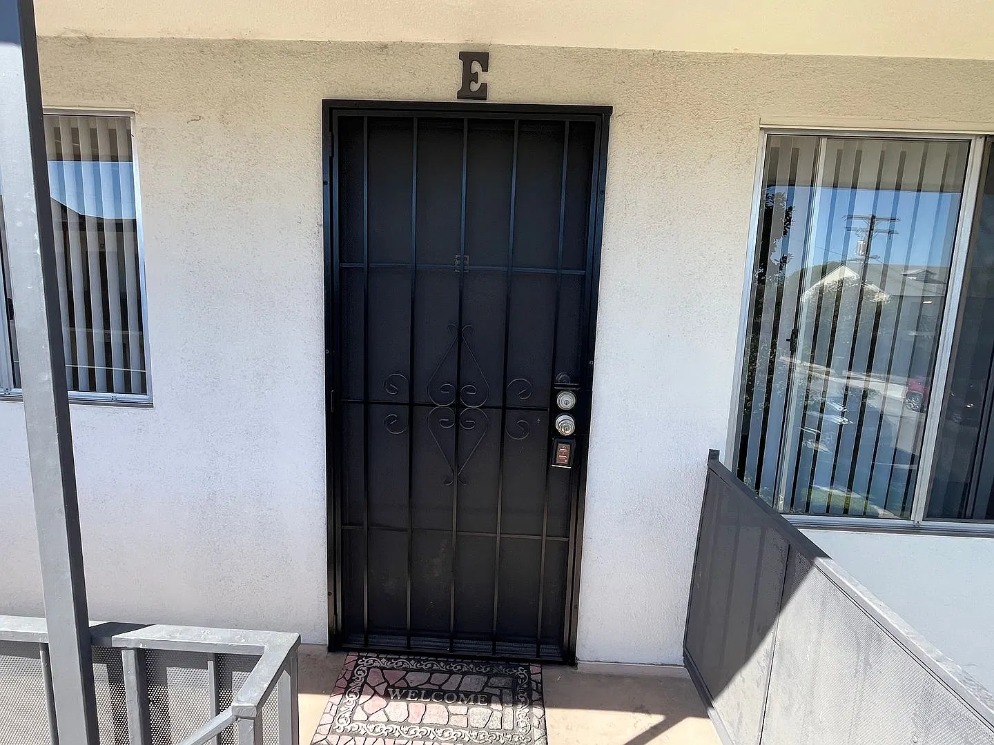 Courtyard Apartments — Photo 3