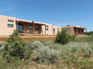 6 Arbol Ct, Los Alamos, NM 87547