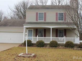 302 Circuit Ct, East Peoria, IL 61611