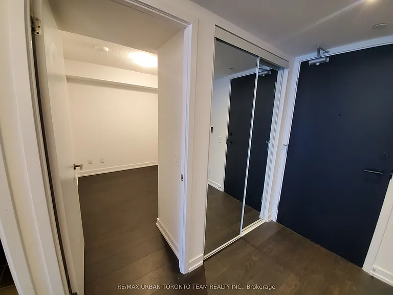 125 Redpath Ave #308 — Photo 3