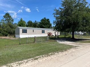 5871 SW 104th Ct, Cedar Key, FL 32625