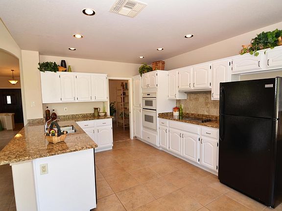 5th image of 37592 S Stoney Cliff Ct