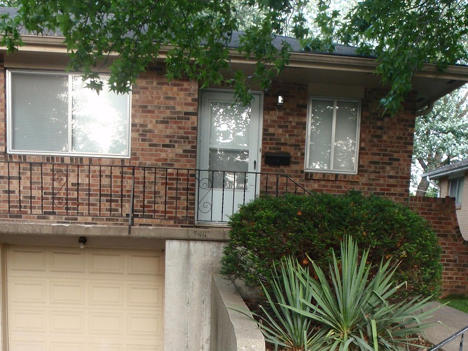 Front of Duplex