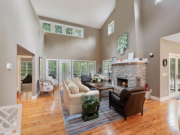 5th image of 15473 Heron Woods Ln