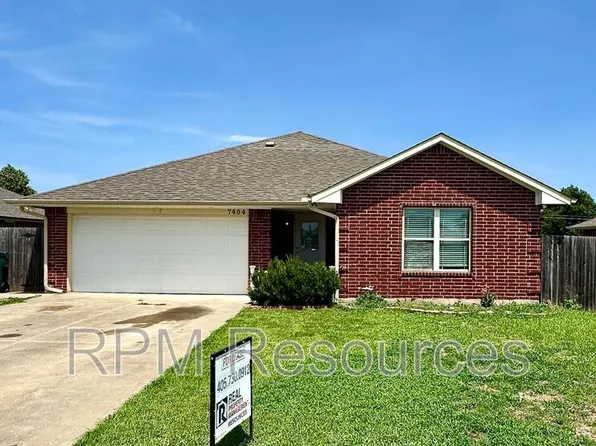 7404 Park Meadow Dr, Oklahoma City, OK 73132